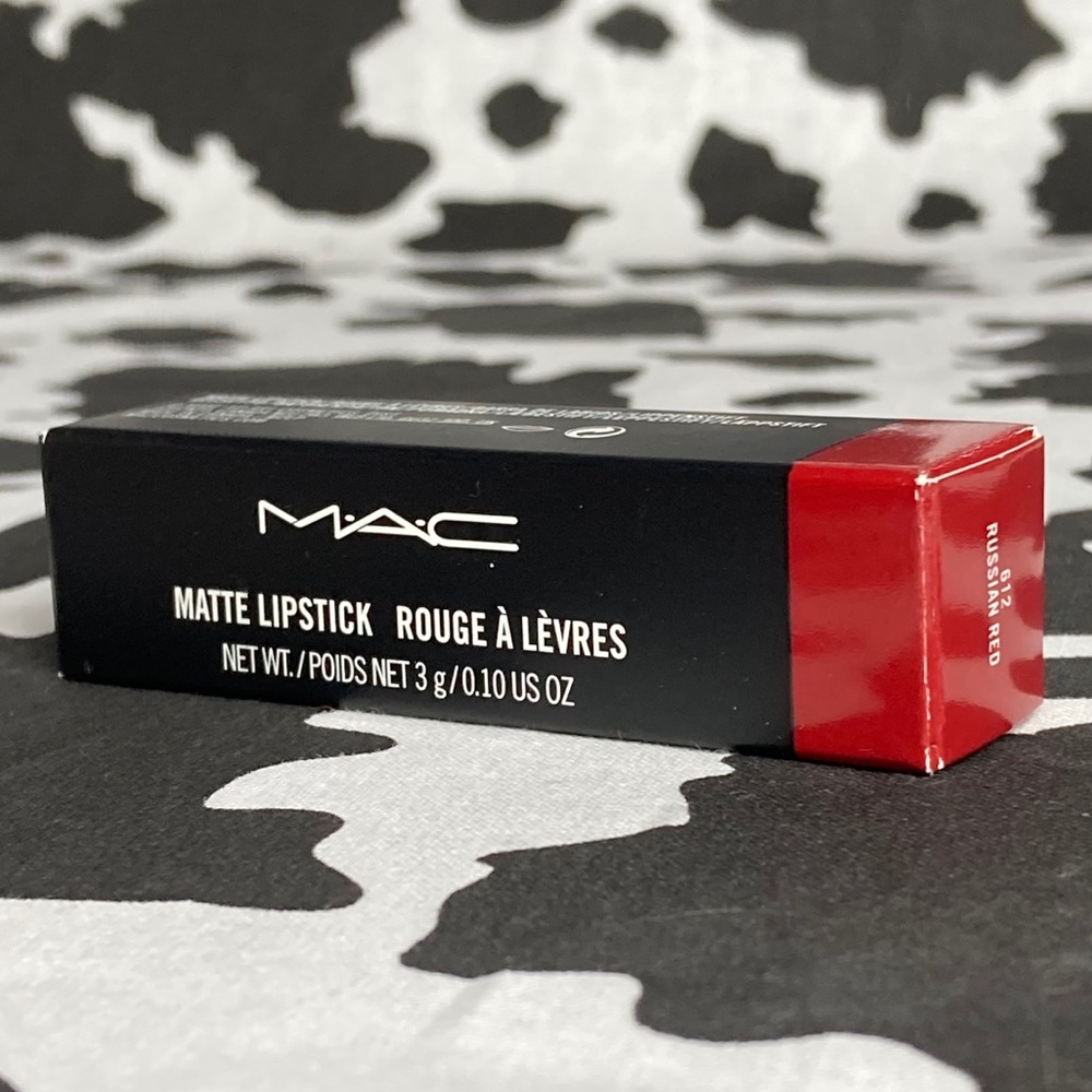 MAC Matte Lipstick: Russian Red